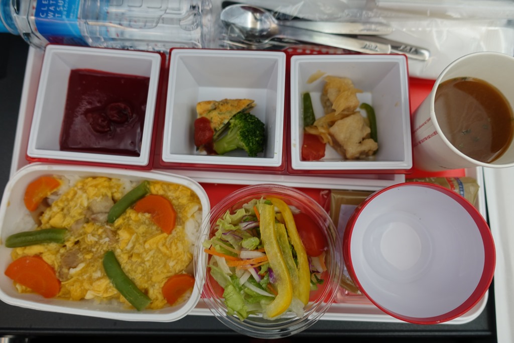 JALクアラルンプール便の機内食